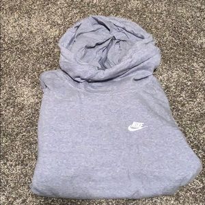 Women’s sweatshirt
